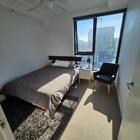 Private Bedroom & Bathroom In Shared Inner Brisbane Apartment Exterior photo