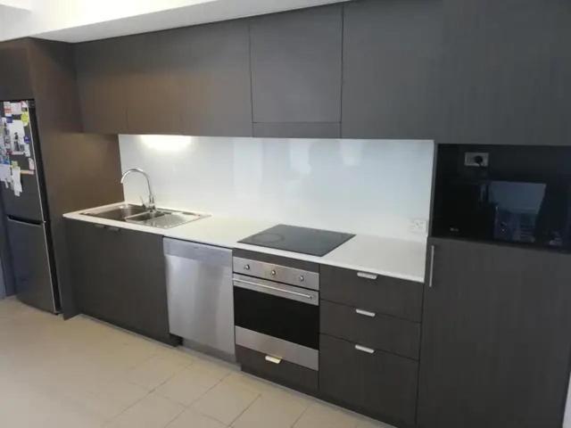 Private Bedroom & Bathroom In Shared Inner Homestay Brisbane